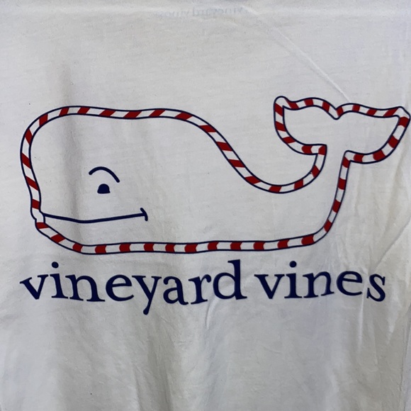 Vineyard Vines Christmas long sleeve t-shirt (great condition) - Picture 5 of 5